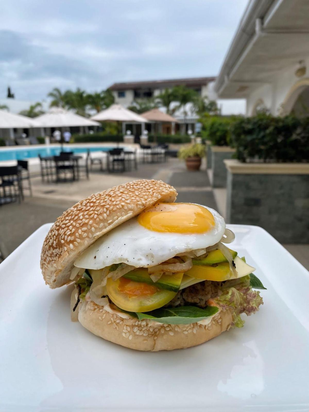 Panglao Regents Park Resort Dış mekan fotoğraf