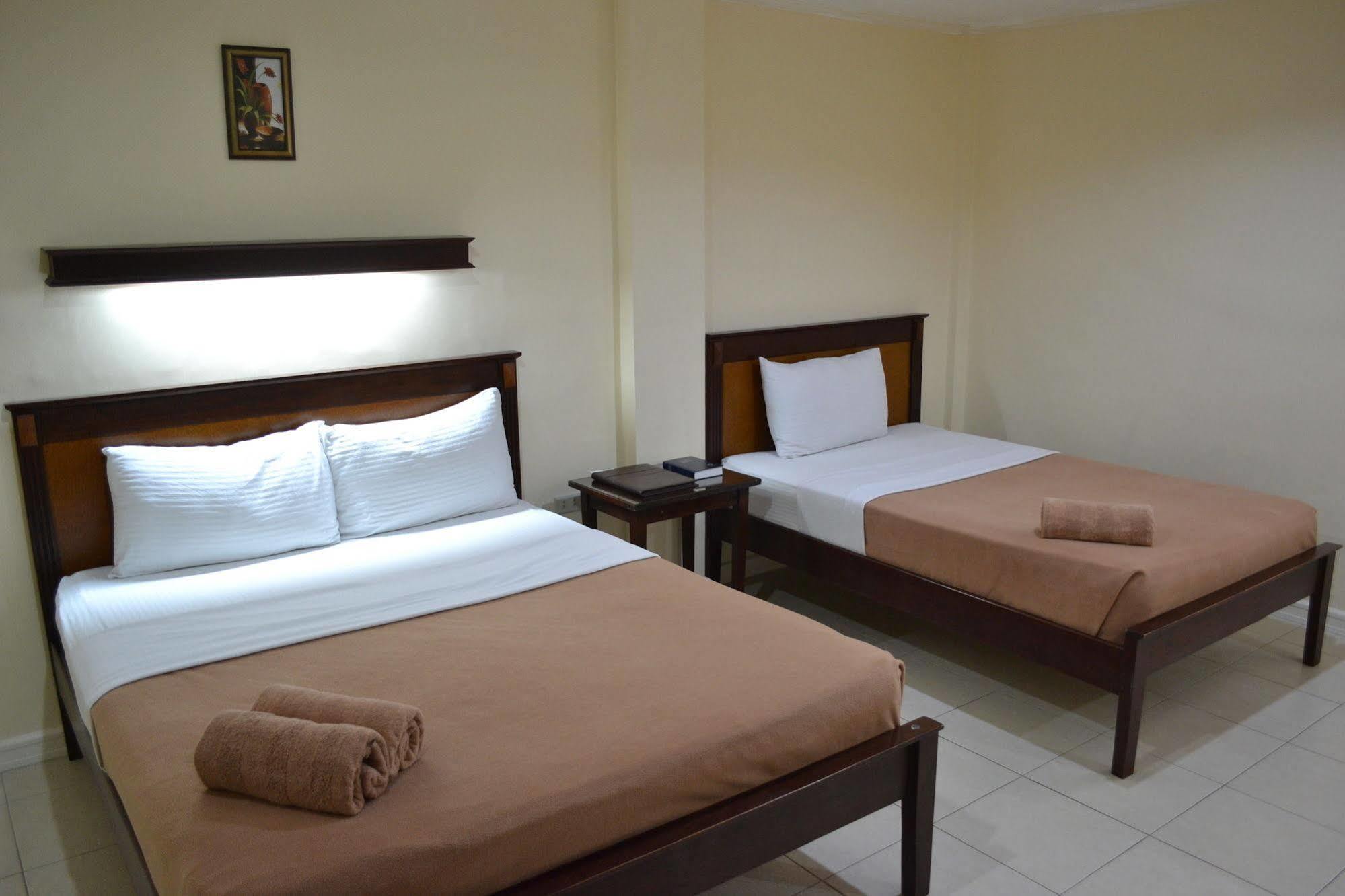 Panglao Regents Park Resort Dış mekan fotoğraf