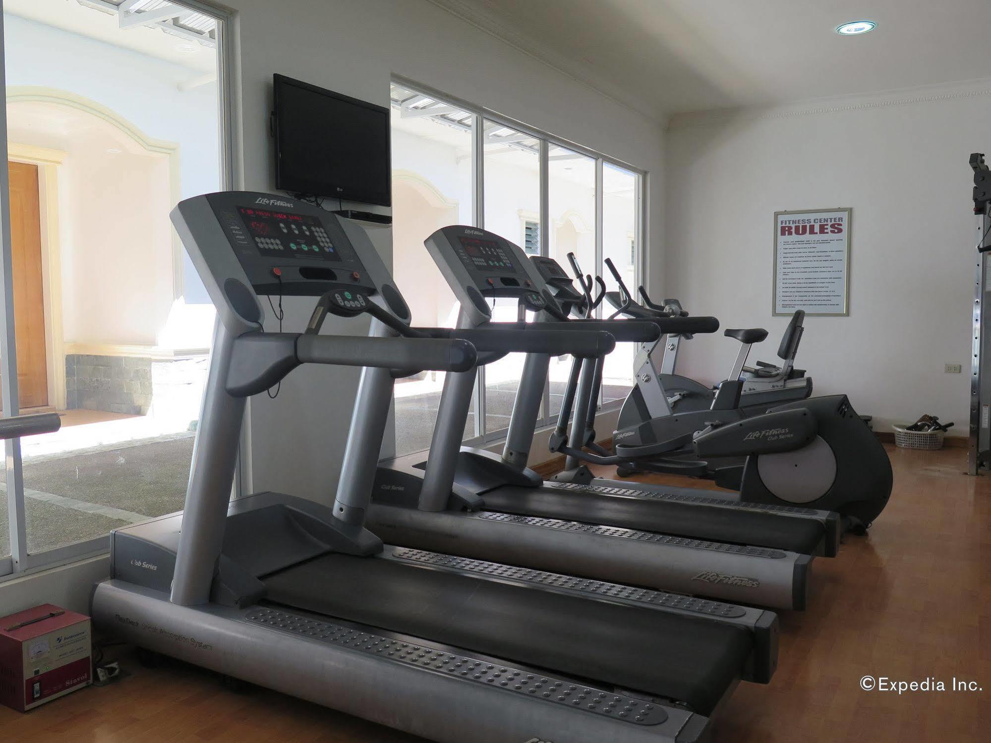 Panglao Regents Park Resort Dış mekan fotoğraf
